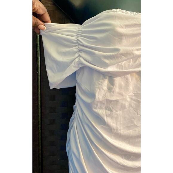Off The Shoulder Ruched Bodycon Dress- Size Large - Picture 3 of 4